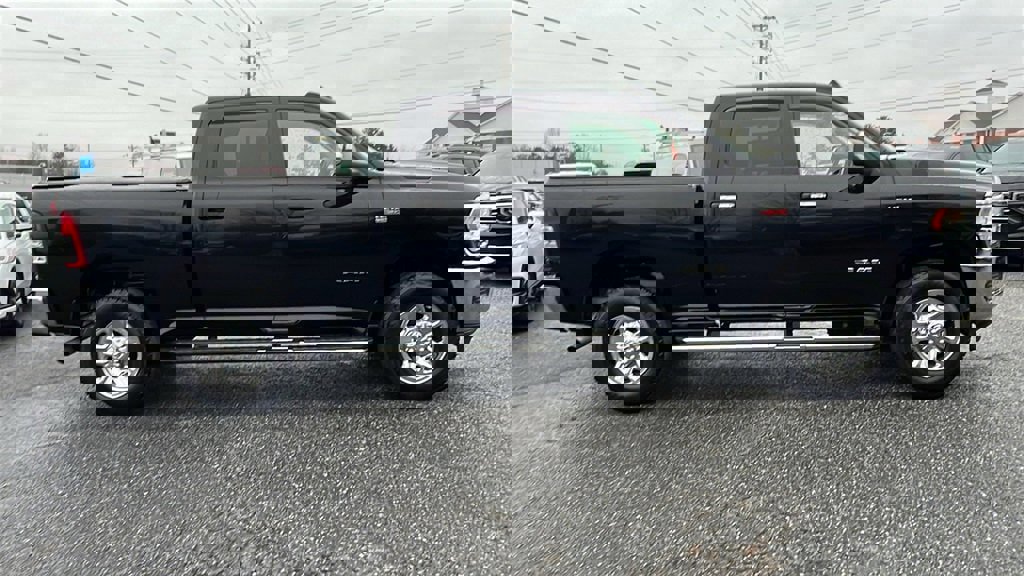 Used 2019 RAM 2500 Big Horn image 4