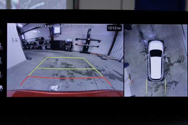 Used 2023 Hyundai Santa Fe Calligraphy image 35