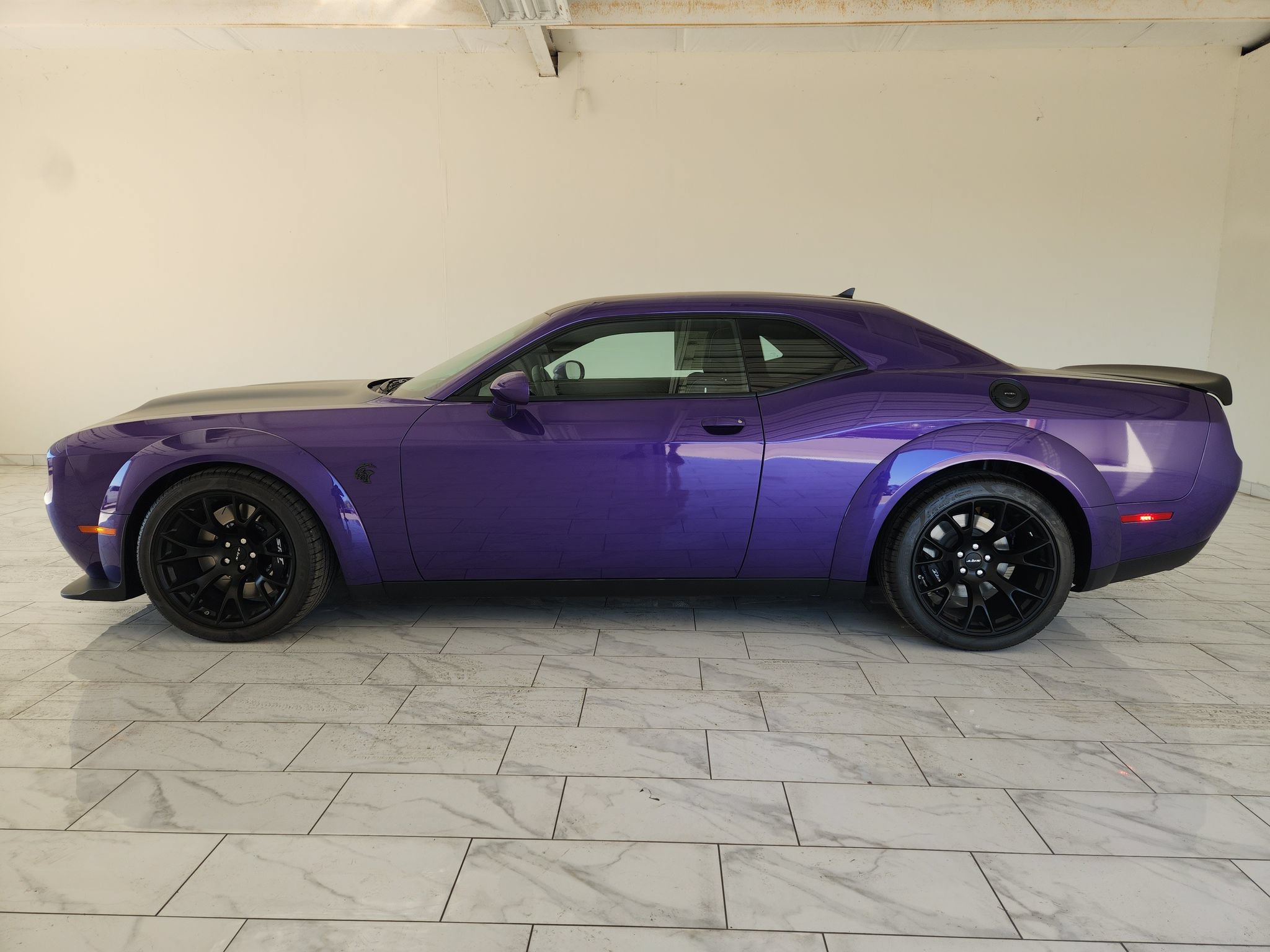 Used 2023 Dodge Challenger SRT Hellcat RWD image 4