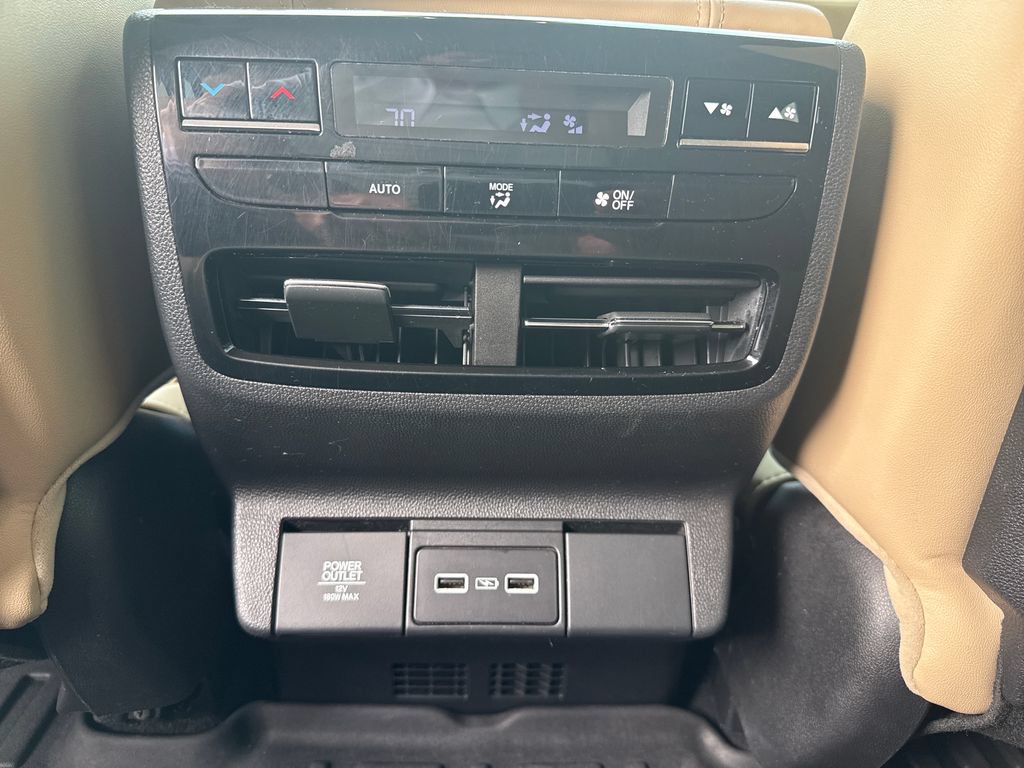 Used 2022 Acura MDX w/ Technology Package AWD/4WD image 41