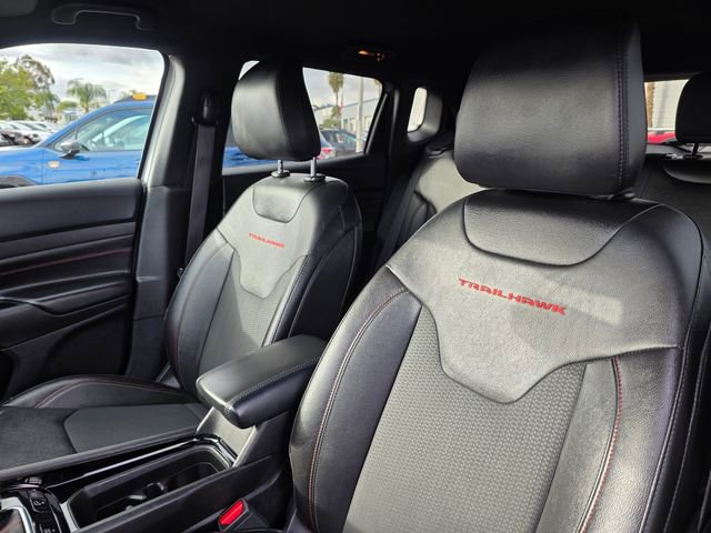 Used 2024 Jeep Compass Trailhawk AWD/4WD image 16