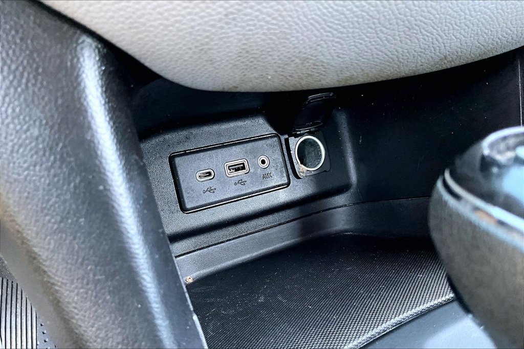 Used 2020 Chevrolet Equinox LS AWD/4WD image 25