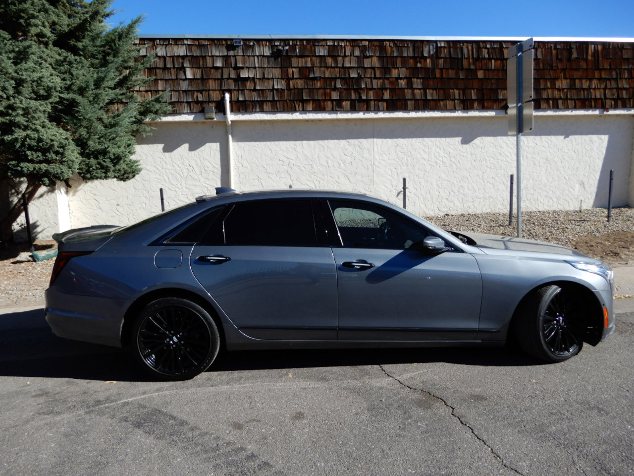 Used 2019 Cadillac CT6 Premium Luxury image 2