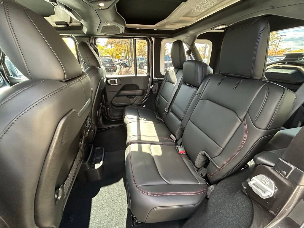 New 2026 Jeep Wrangler Unlimited Rubicon image 12