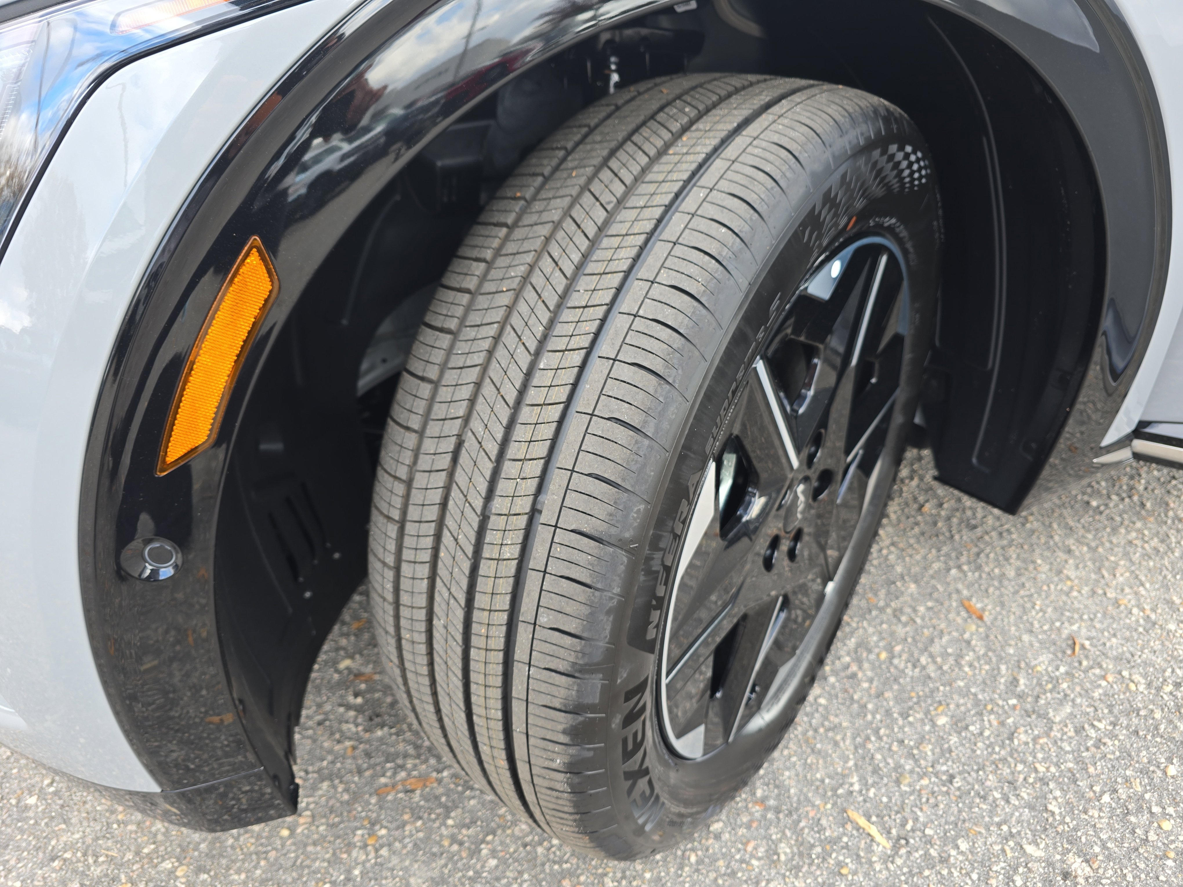 New 2025 Kia EV6 Wind image 33