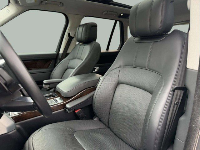 Used 2021 Land Rover Range Rover Westminster Edition image 21