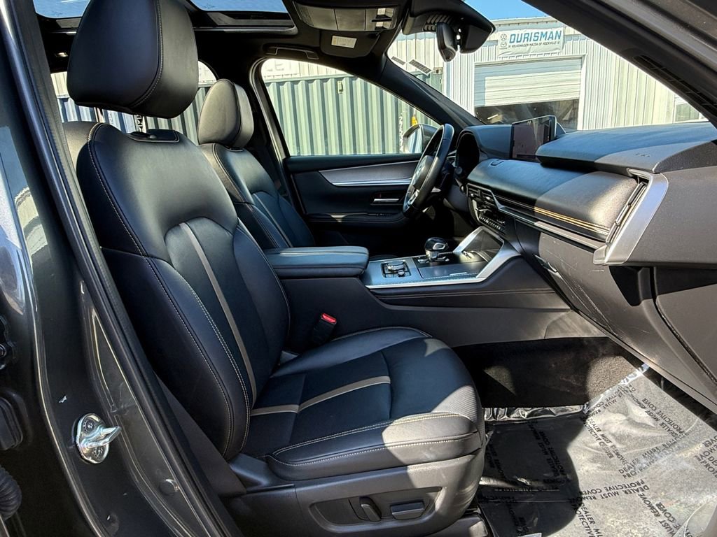 Used 2024 MAZDA CX-90 3.3 Turbo w/ Premium Plus Pkg image 28