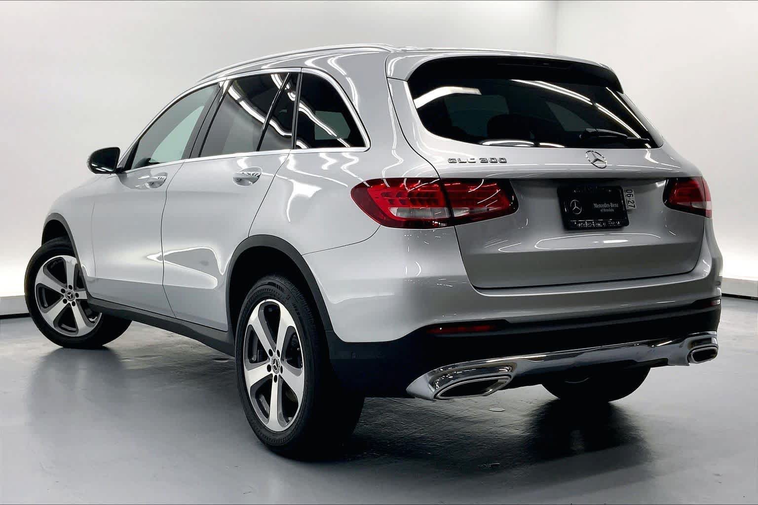Used 2018 Mercedes-Benz GLC 300 image 2