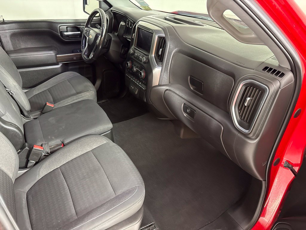 Used 2021 Chevrolet Silverado 1500 LT w/ Bed Protection Package AWD/4WD image 23