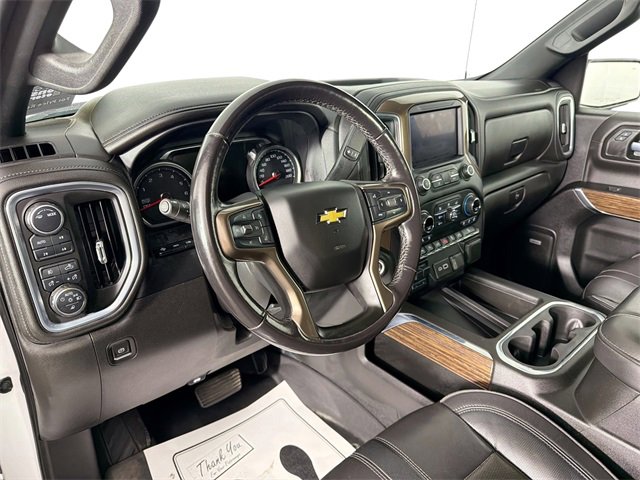 Used 2021 Chevrolet Silverado 1500 High Country w/ Technology Package image 9