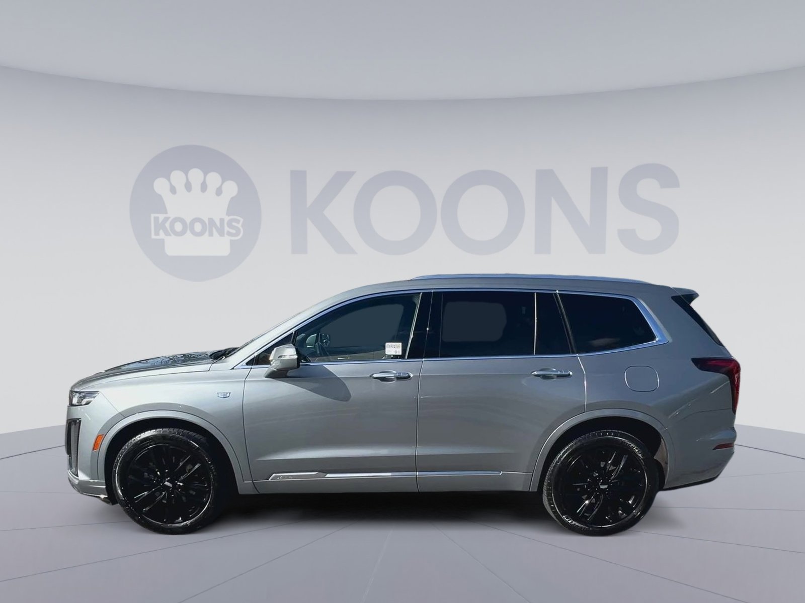 Used 2024 Cadillac XT6 Premium Luxury AWD/4WD image 7