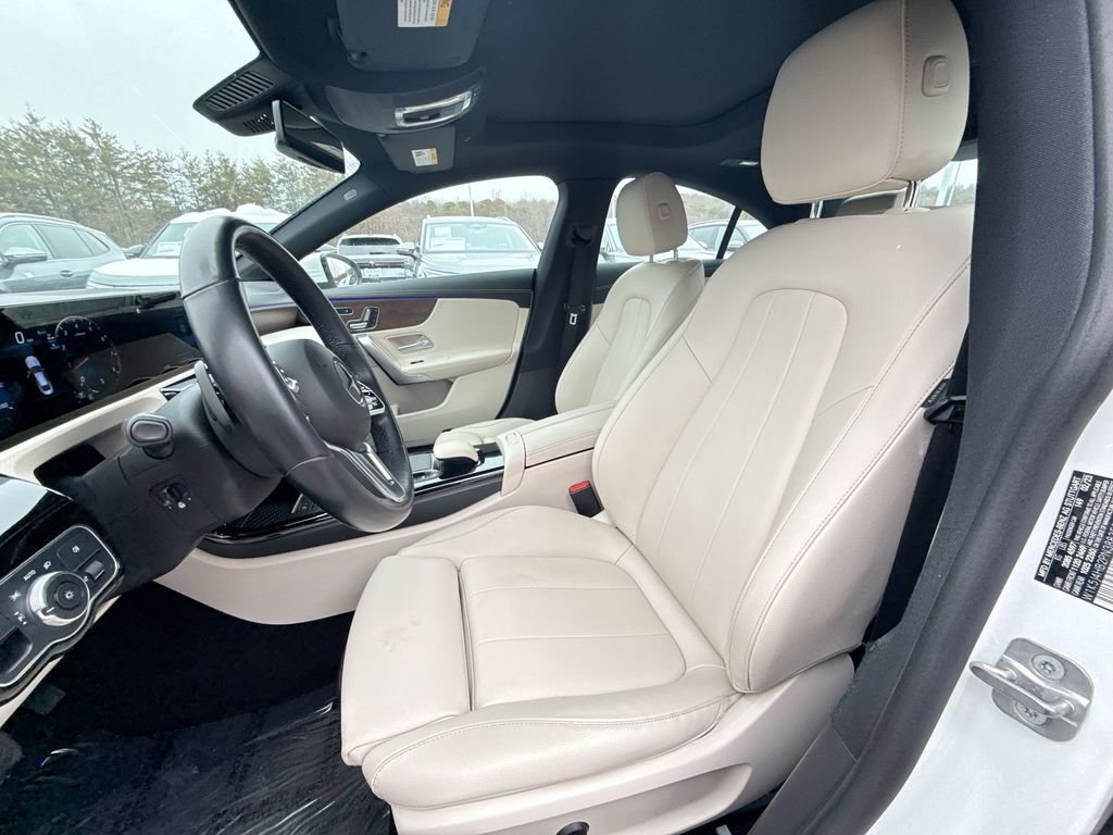 Used 2023 Mercedes-Benz CLA 250 4MATIC w/ Premium Package image 13