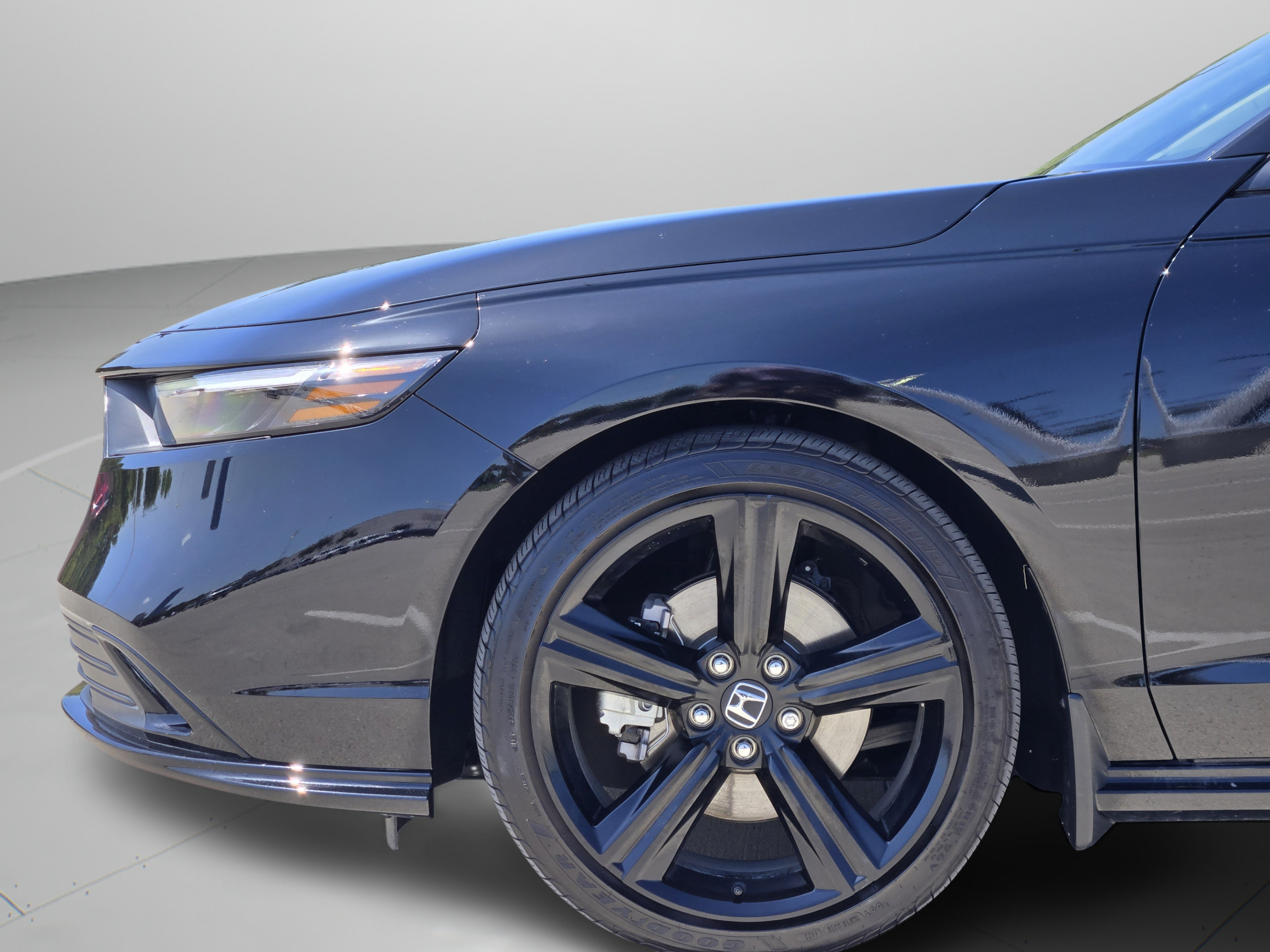 Certified 2024 Honda Accord Sport image 29