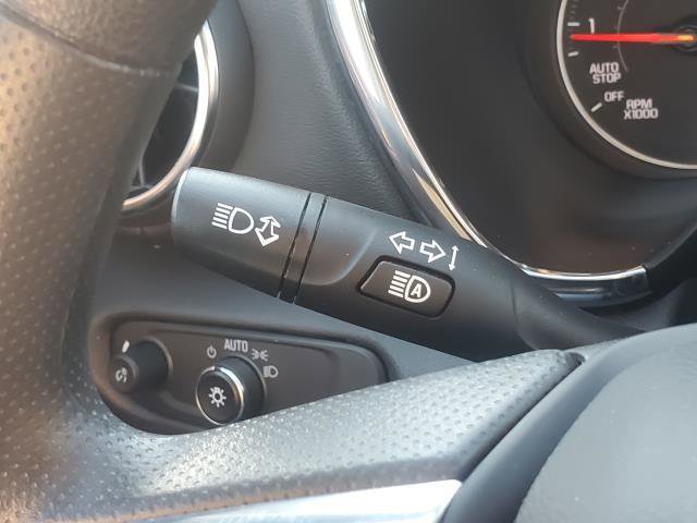 Used 2023 Chevrolet Blazer LT w/ Convenience Package image 15