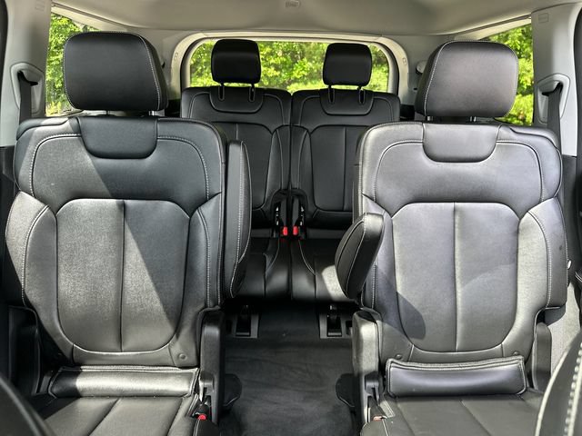 Used 2023 Jeep Grand Cherokee L Limited AWD/4WD image 41