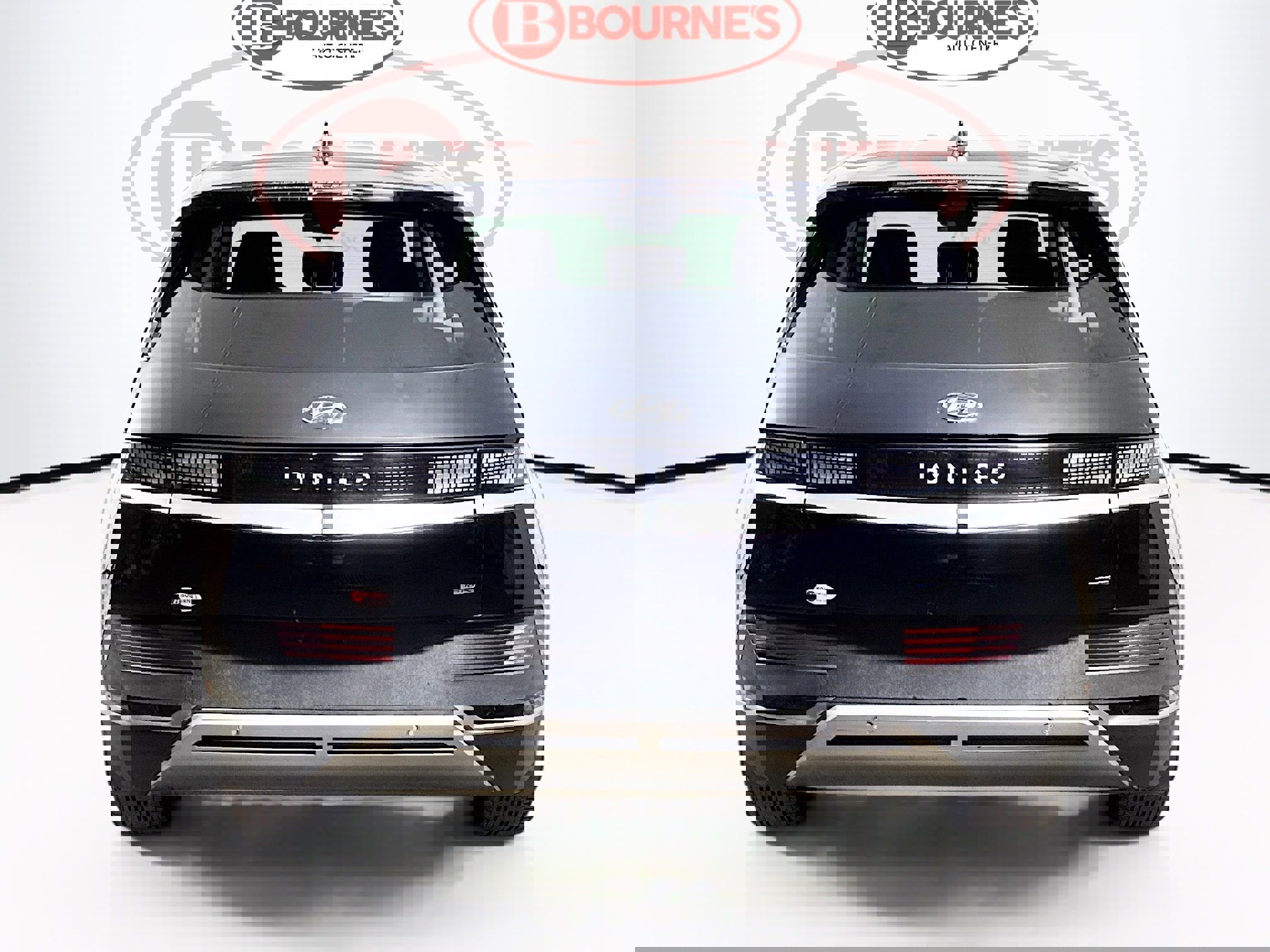 Used 2024 Hyundai Ioniq 5 SE image 9