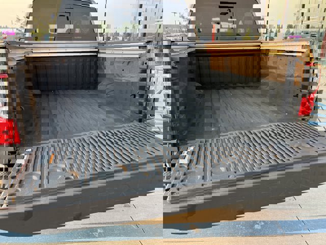 Certified 2024 Nissan Titan SV w/ SV Convenience Package image 10