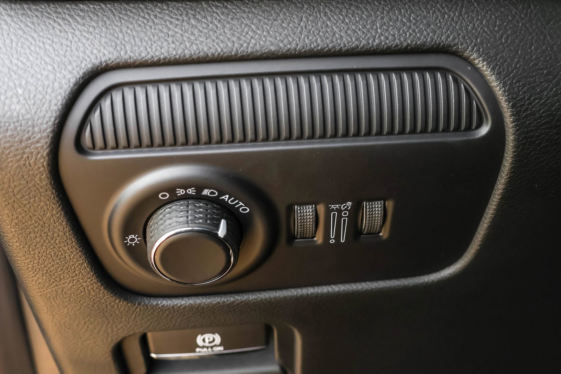 New 2026 Jeep Grand Wagoneer Limited w/ Premium Group II image 30