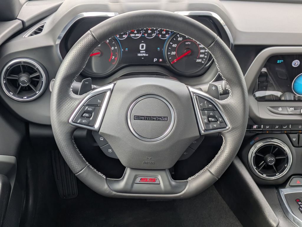 Certified 2018 Chevrolet Camaro SS image 12