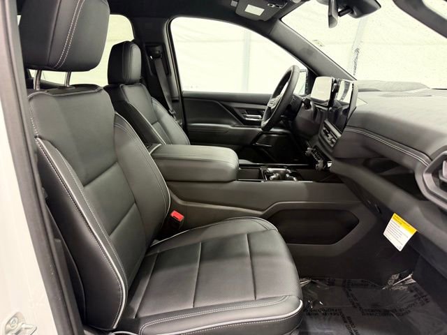 Used 2025 Chevrolet Silverado EV LT image 21