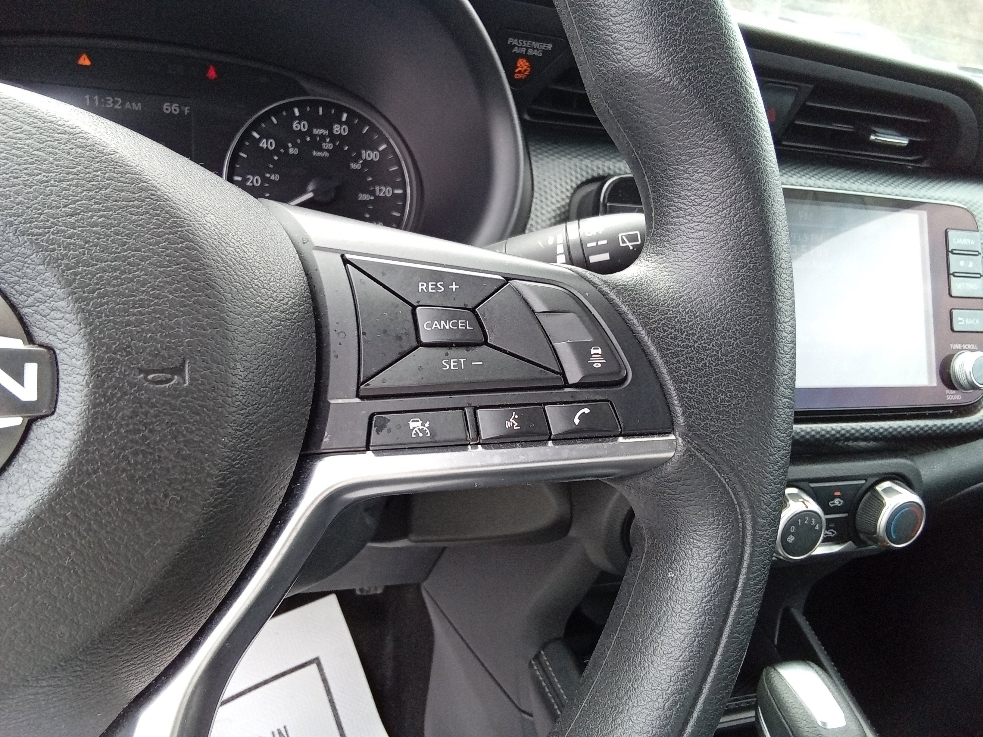 Used 2024 Nissan Kicks SV image 18