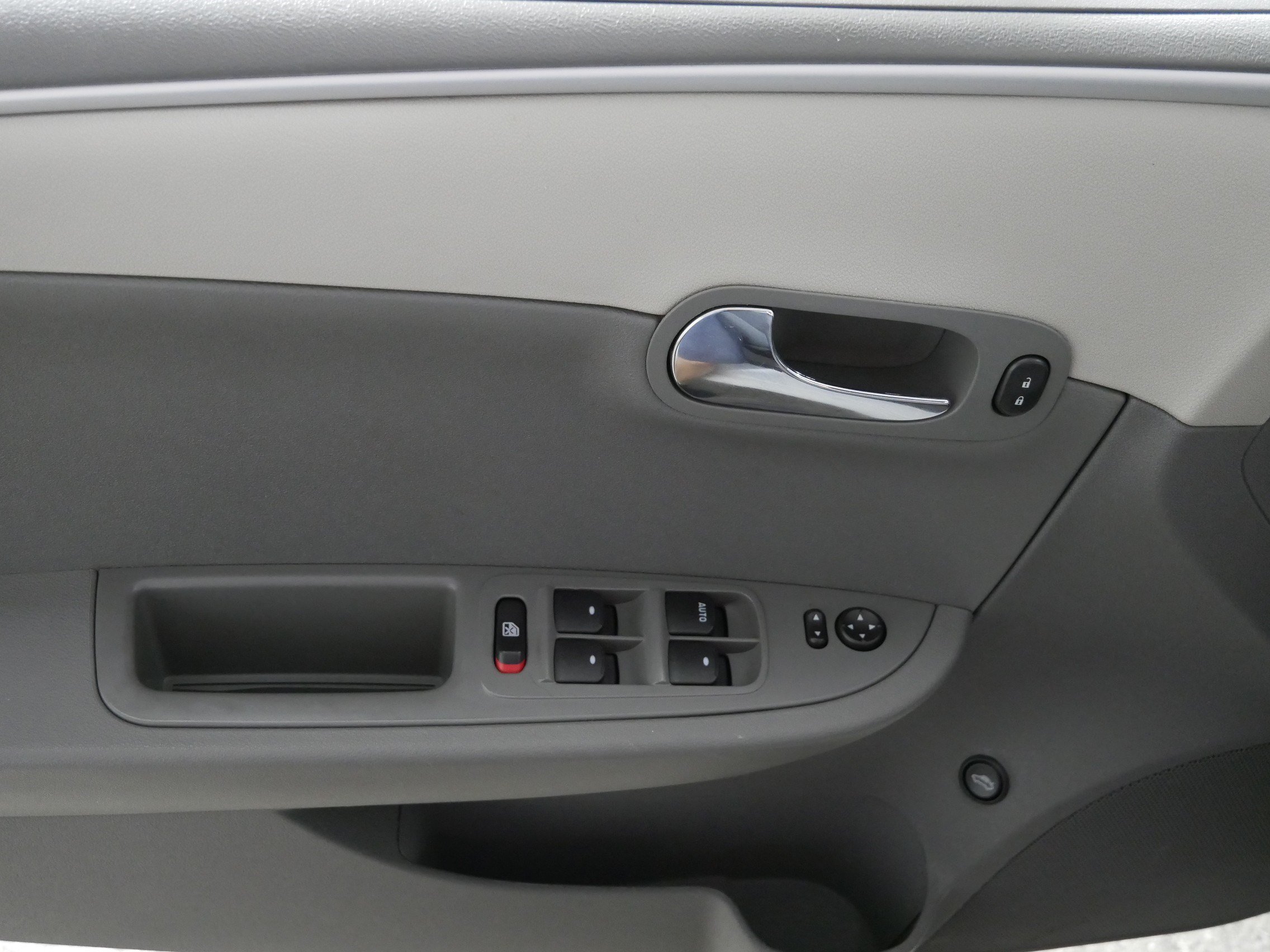 Used 2011 Chevrolet Malibu LS FWD image 19