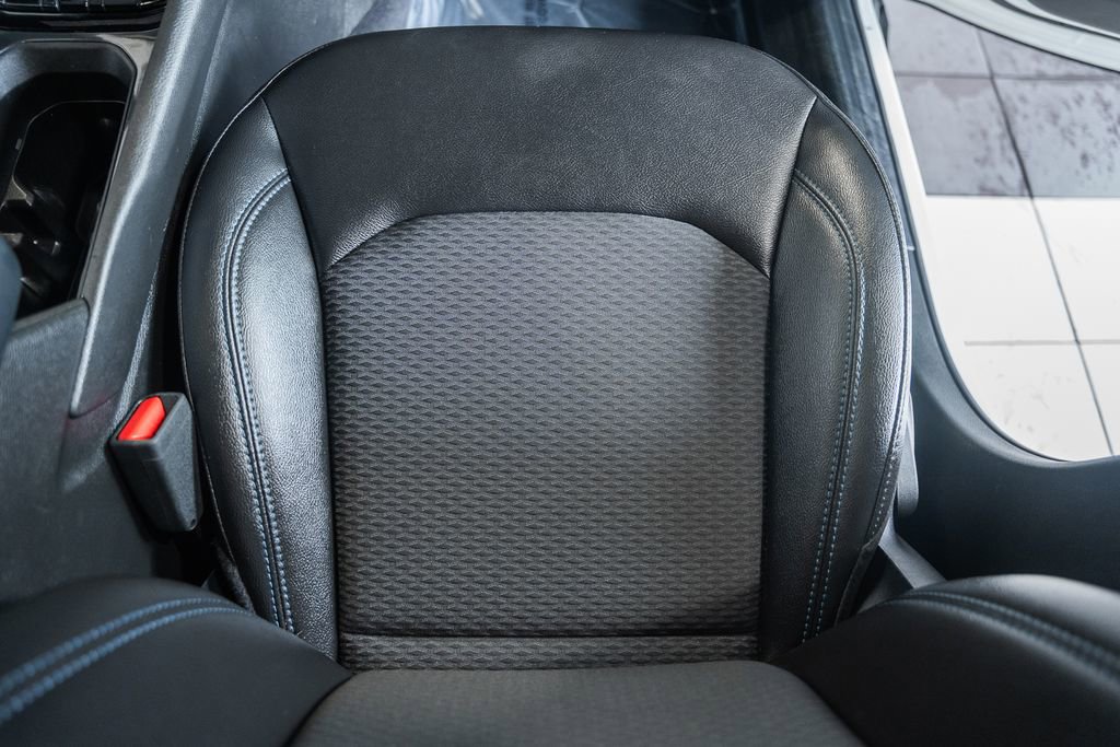 Certified 2025 Jeep Compass Latitude w/ Sun & Sound Group image 37