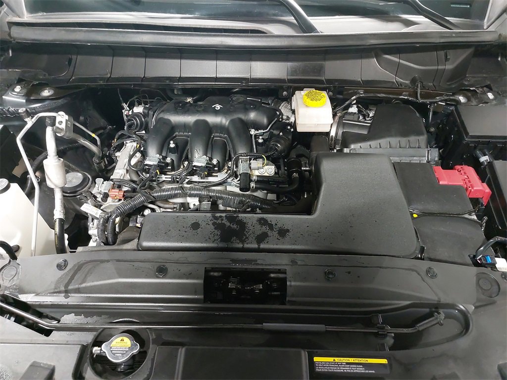 Used 2024 Nissan Pathfinder SV w/ SV Premium Package image 42