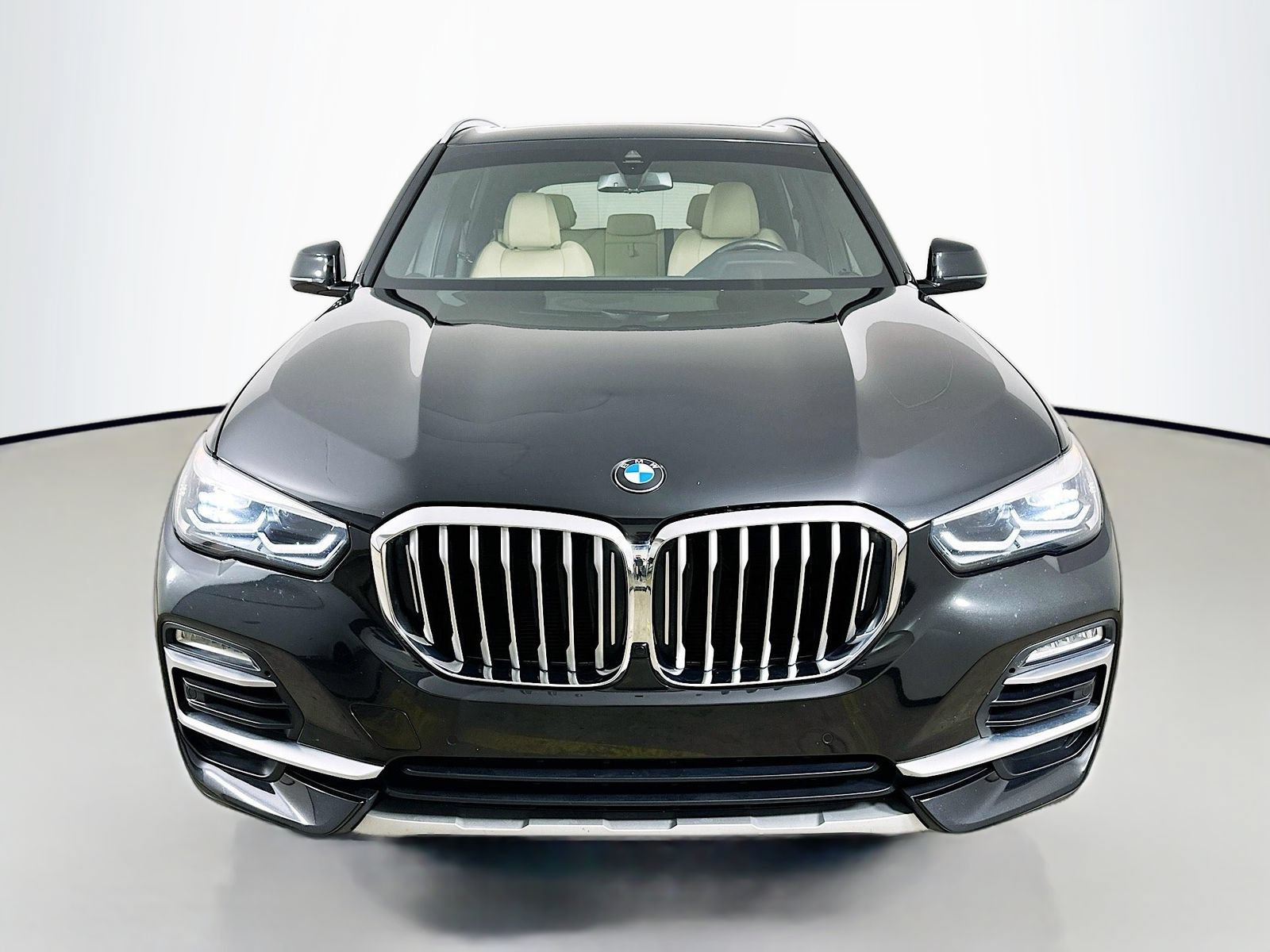 Used 2021 BMW X5 xDrive40i w/ Convenience Package AWD/4WD image 2