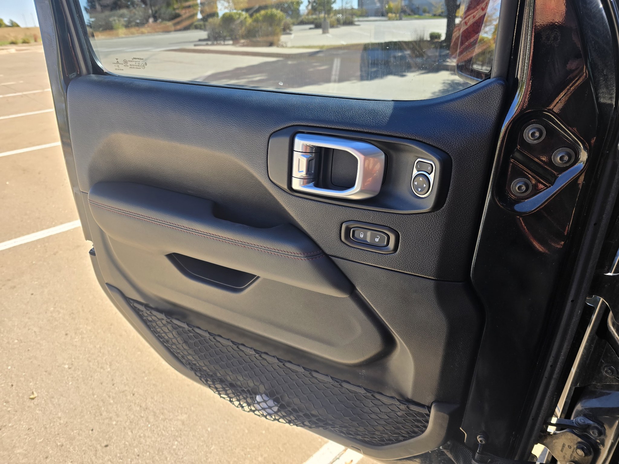 Used 2020 Jeep Wrangler Unlimited Rubicon AWD/4WD image 18