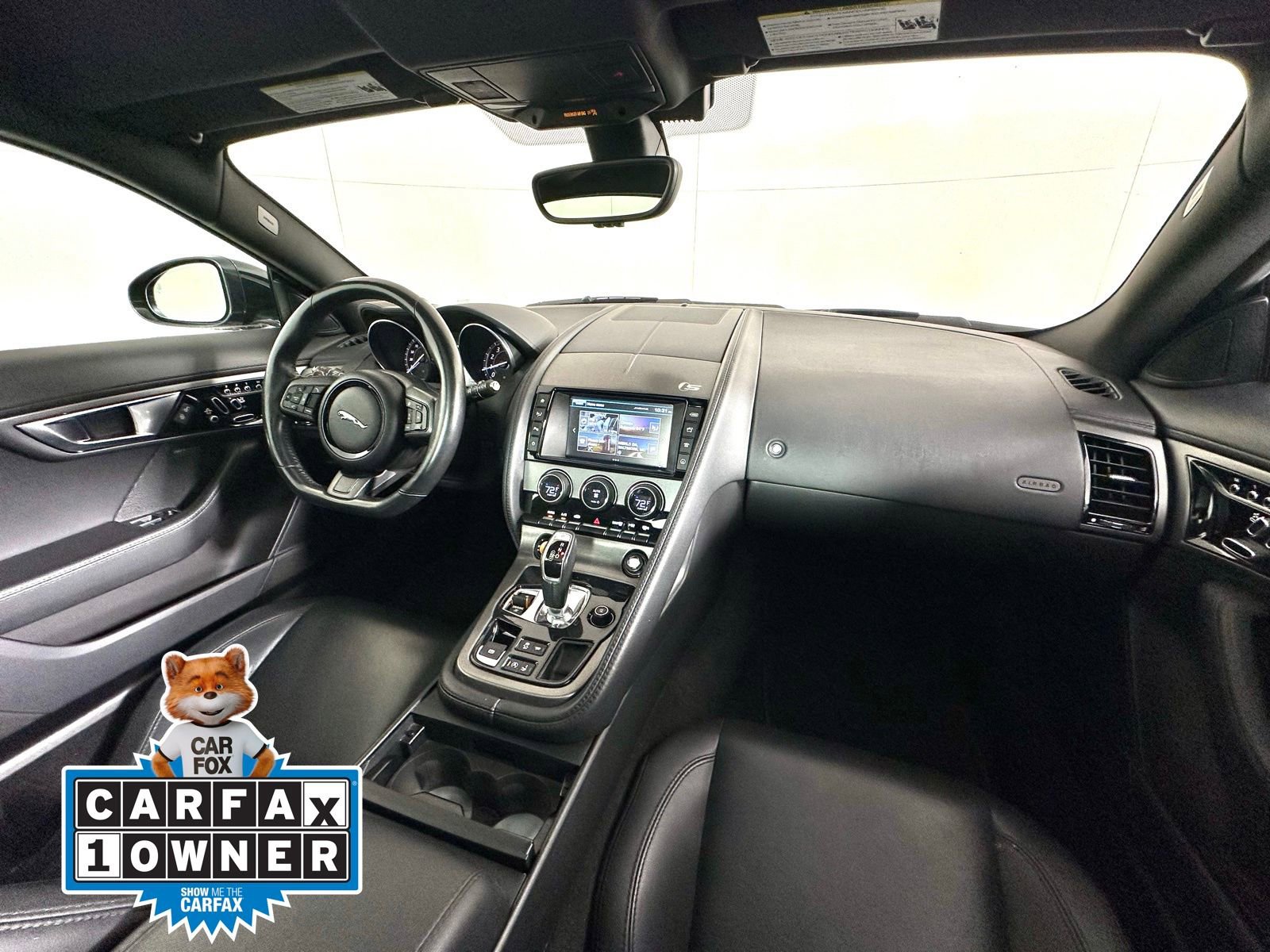 Used 2017 Jaguar F-TYPE S image 2