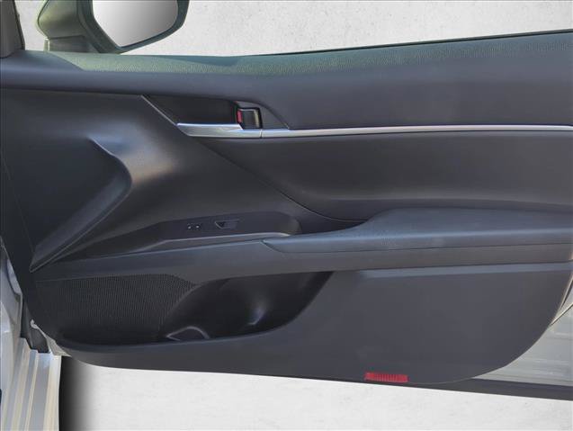 Used 2023 Toyota Camry SE FWD image 25