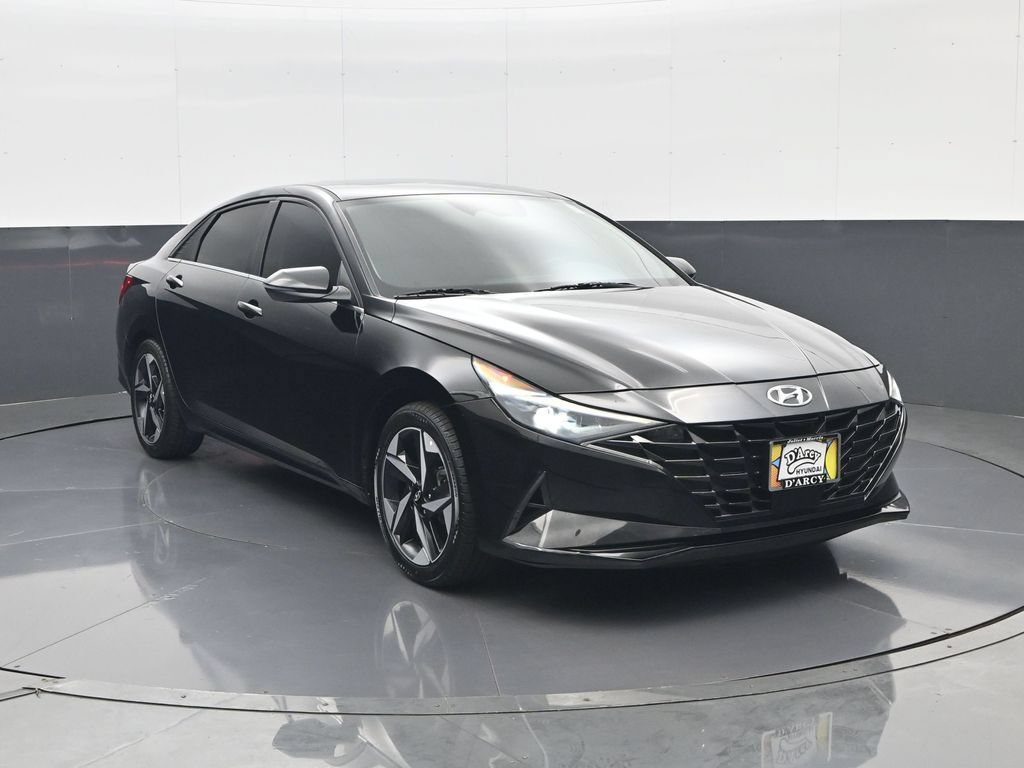 Used 2023 Hyundai Elantra Limited w/ Cargo Package FWD image 4