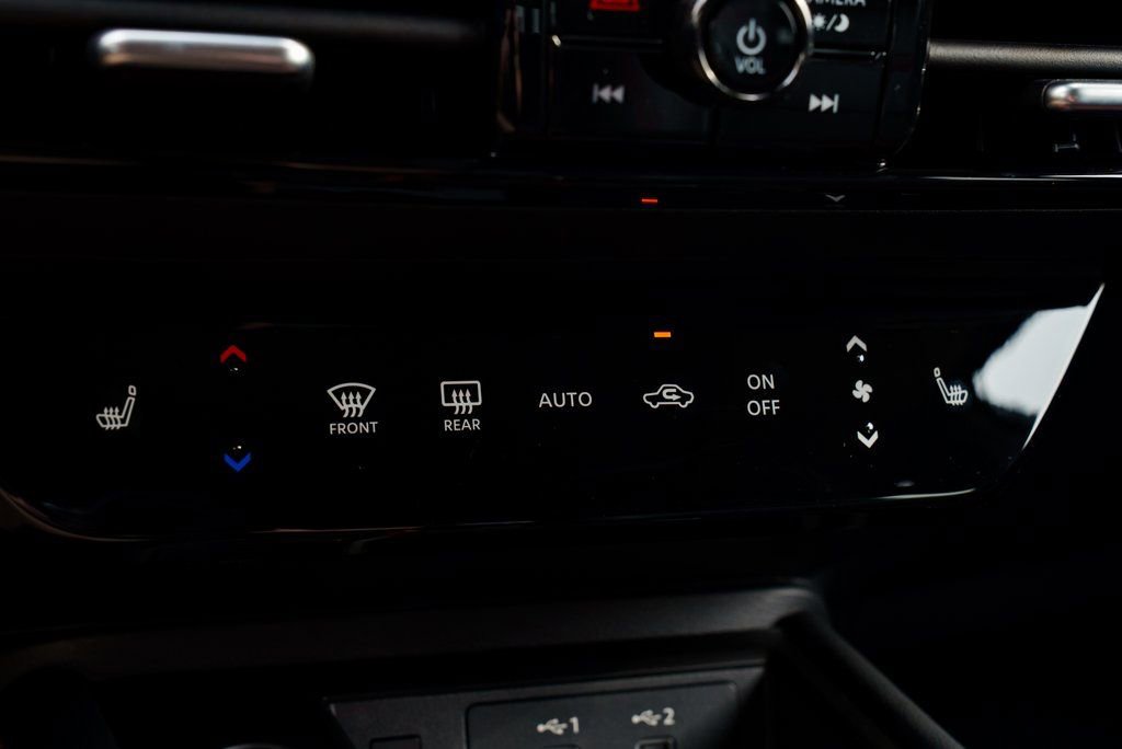 New 2026 Nissan Kicks SR w/ SR Premium Package image 14