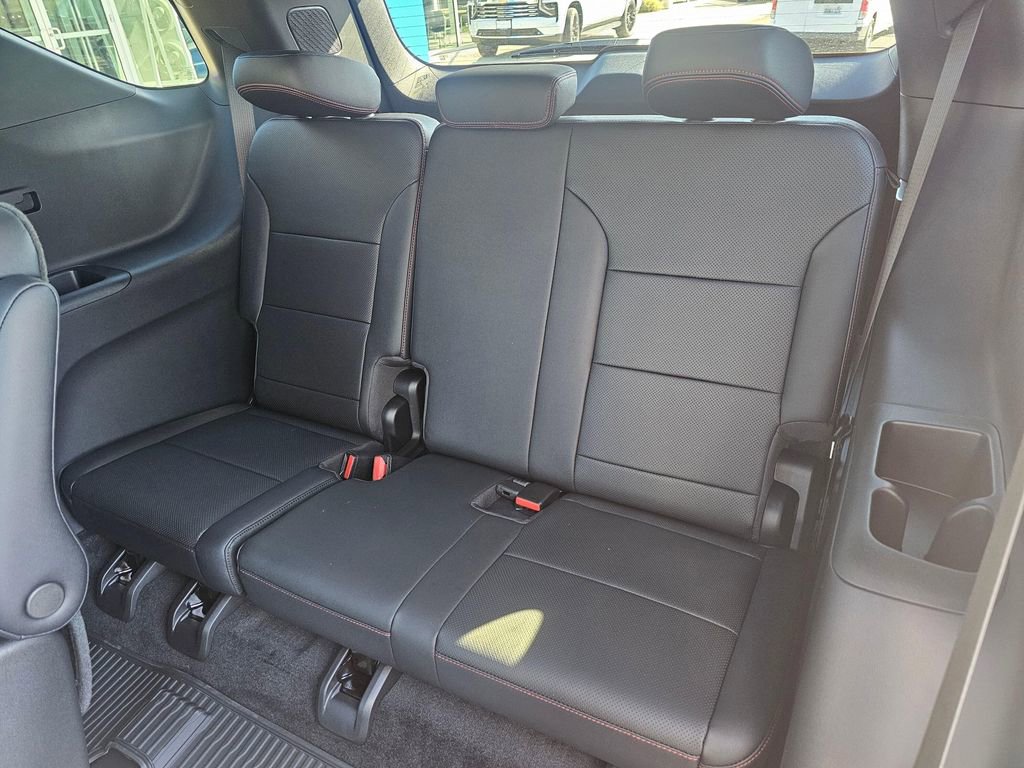 New 2026 Chevrolet Traverse Z71 w/ Driver Confidence Package image 18