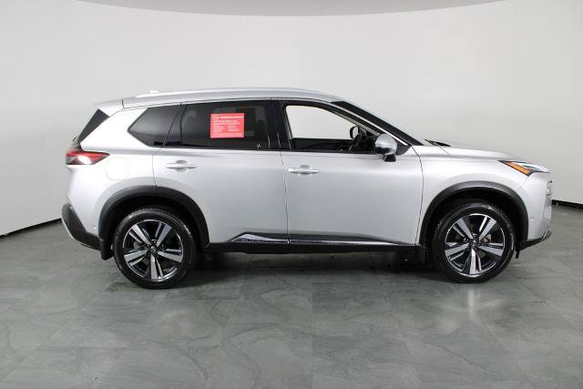 Certified 2021 Nissan Rogue Platinum FWD image 12