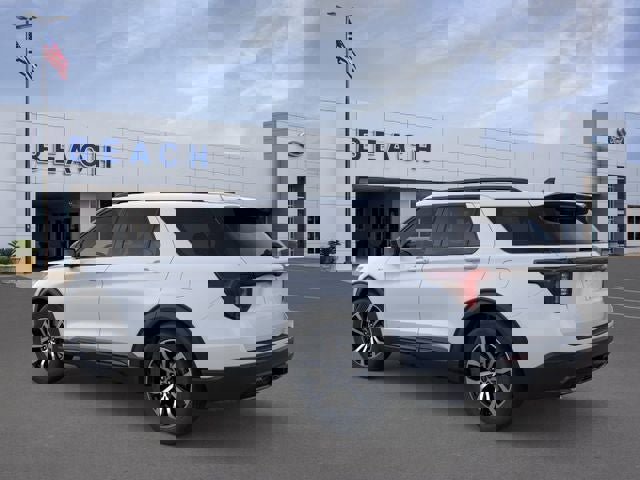 New 2026 Ford Explorer ST-Line image 5