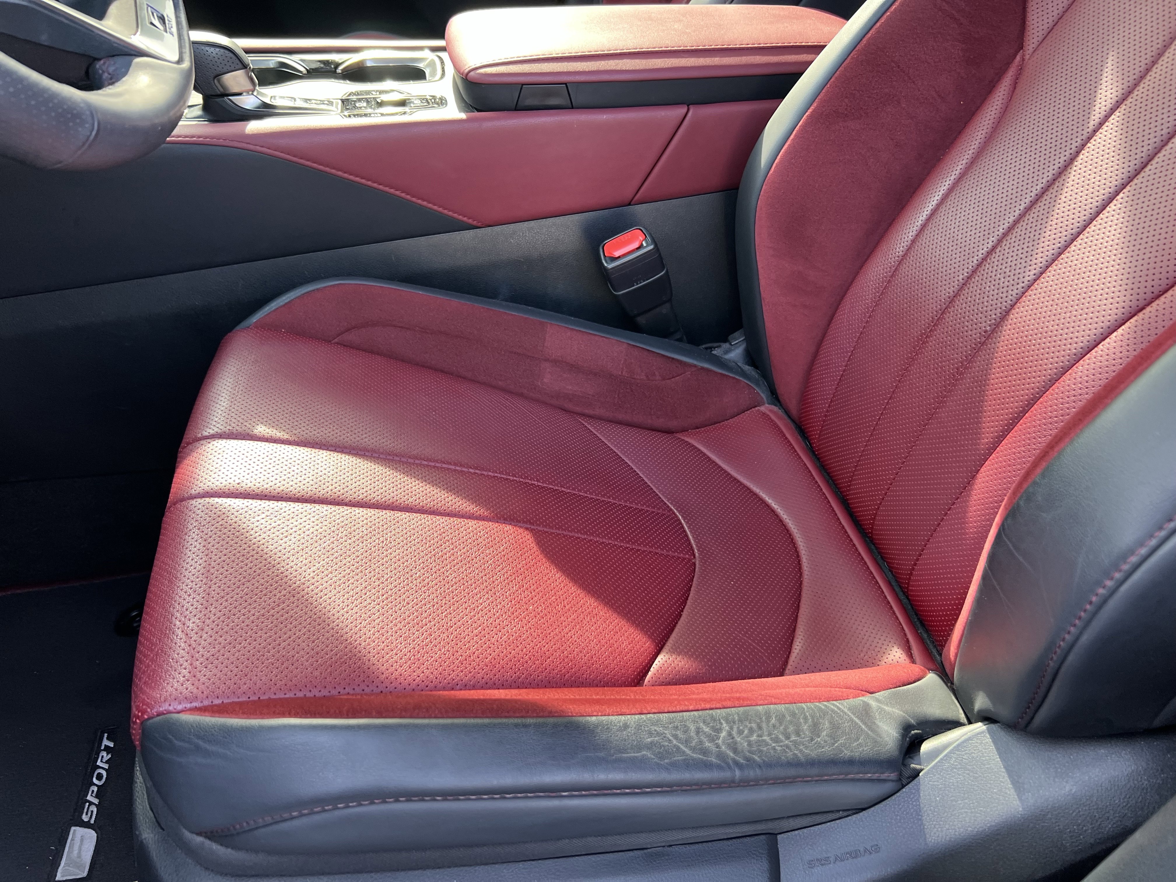 Used 2024 Lexus RX 500h F Sport image 16