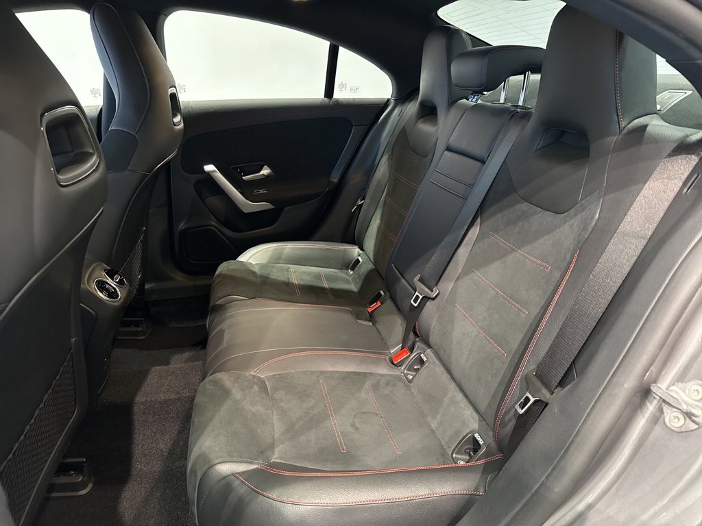 Used 2023 Mercedes-Benz CLA 250 4MATIC image 34