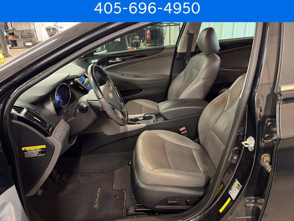 Used 2013 Hyundai Sonata Limited FWD image 4