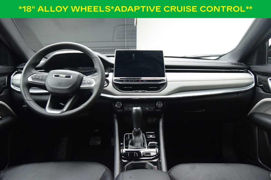 Used 2023 Jeep Compass Limited AWD/4WD image 4