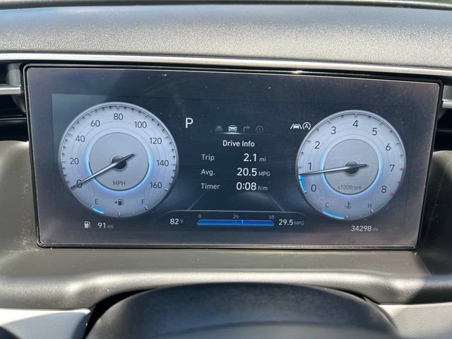 Used 2024 Hyundai Tucson Limited AWD/4WD image 16