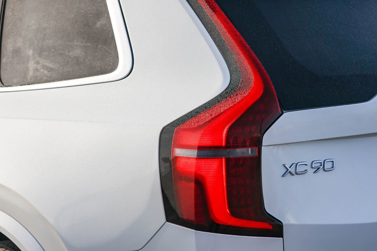New 2026 Volvo XC90 T8 Ultra w/ Lounge Package image 10