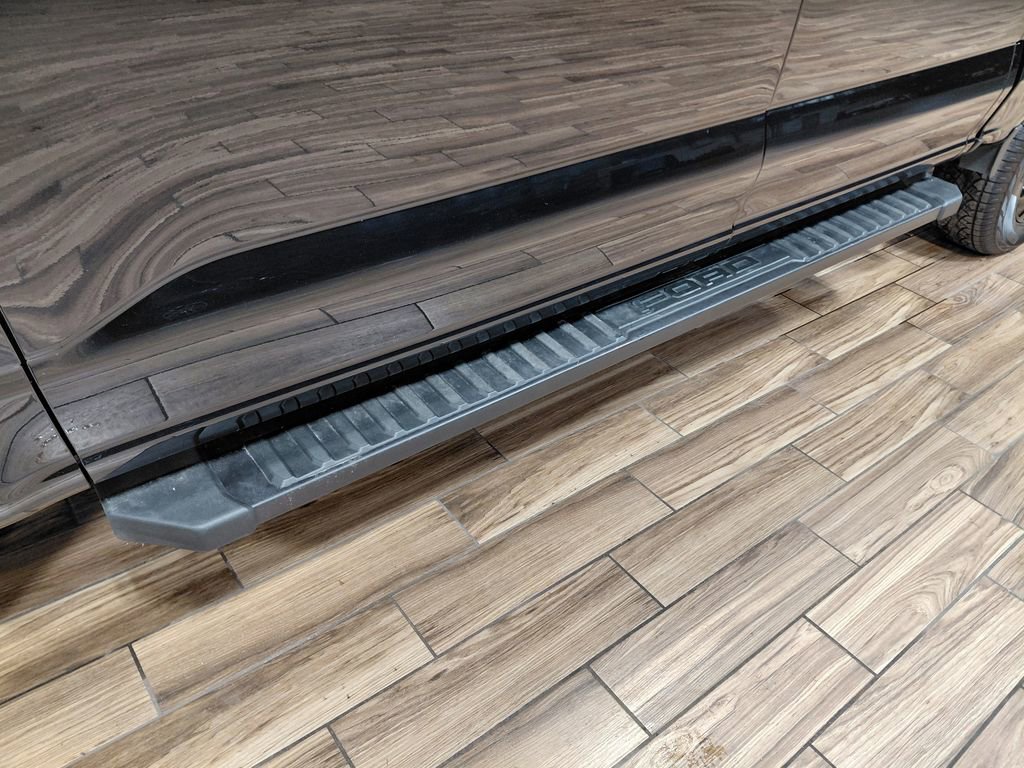 Certified 2022 Ford F150 XLT w/ Equipment Group 302A High image 9