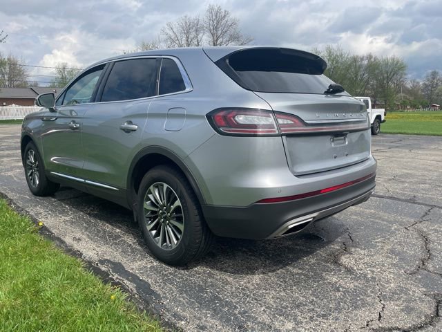 Used 2023 Lincoln Nautilus Reserve AWD/4WD image 2