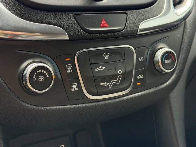 Used 2020 Chevrolet Equinox LT image 28