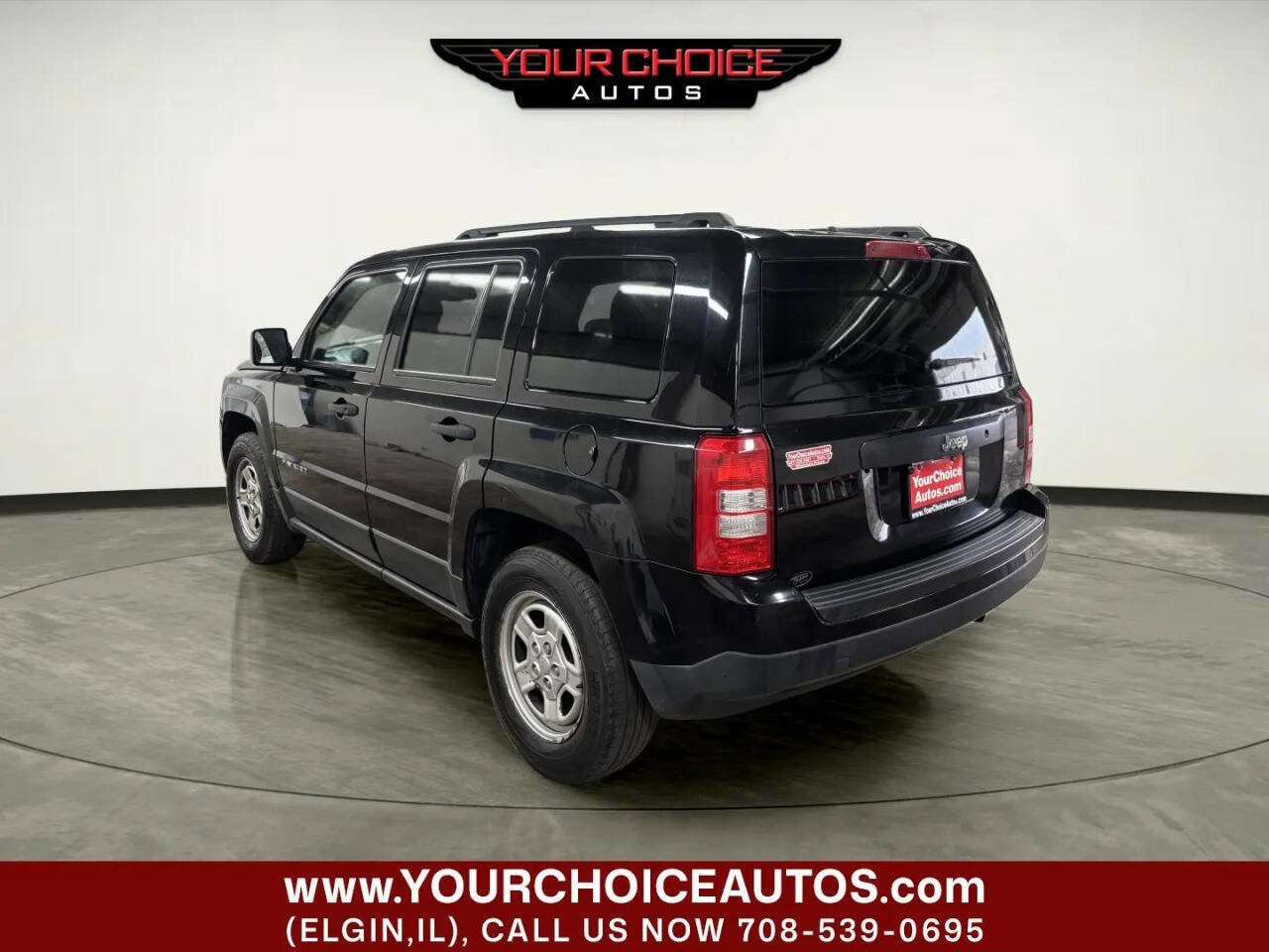 Used 2016 Jeep Patriot Sport image 3