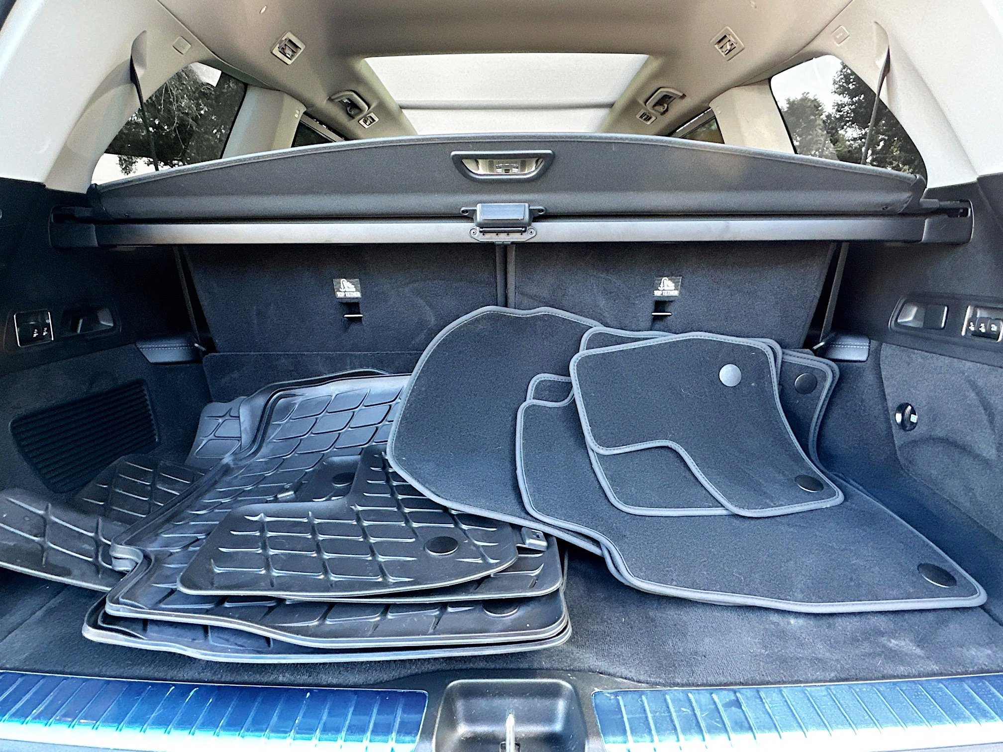 Used 2023 Mercedes-Benz GLS 580 4MATIC image 28