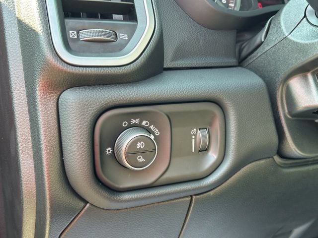 New 2026 RAM 2500 Big Horn AWD/4WD image 30
