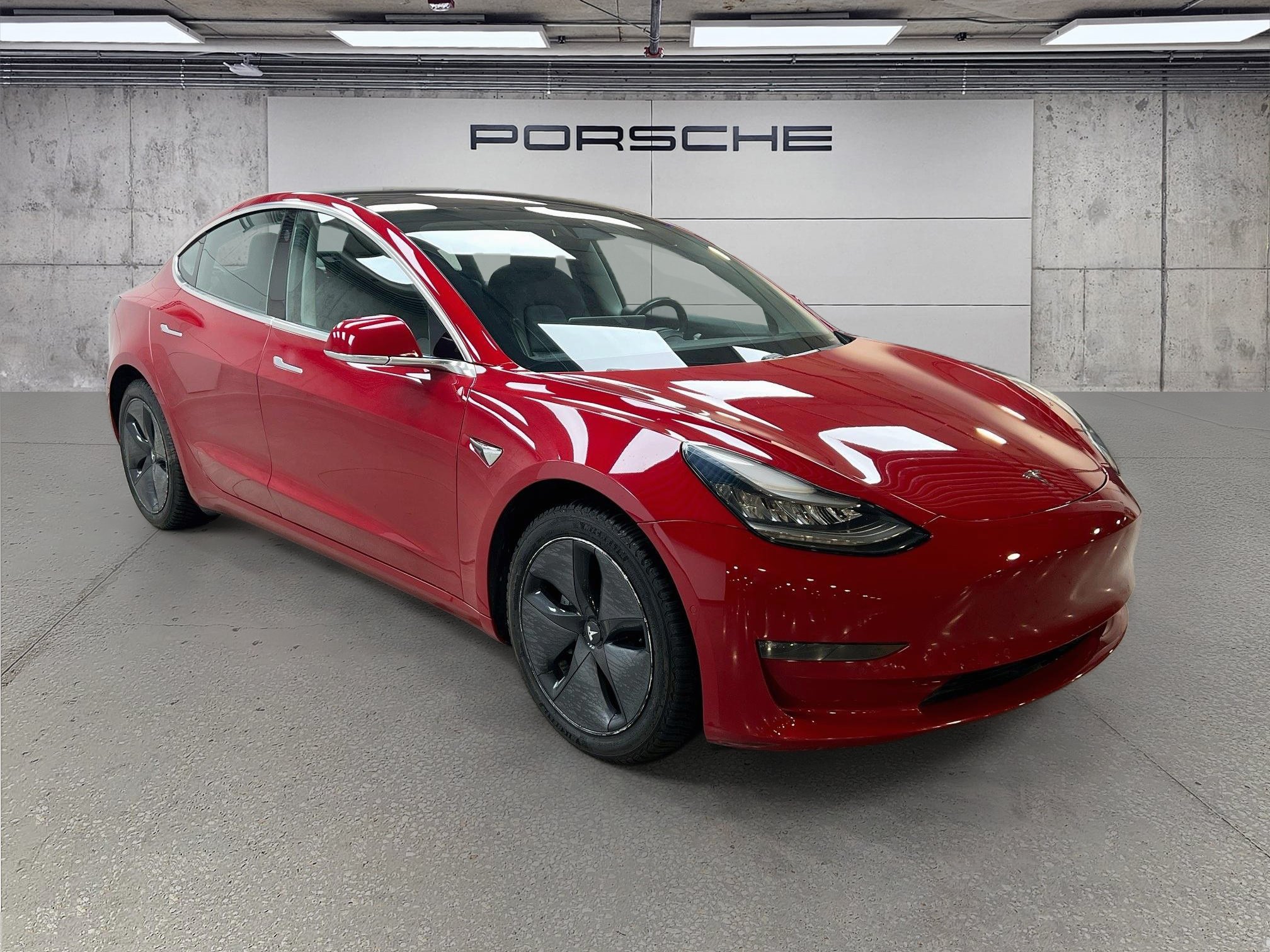 Used 2018 Tesla Model 3 Long Range AWD/4WD image 7